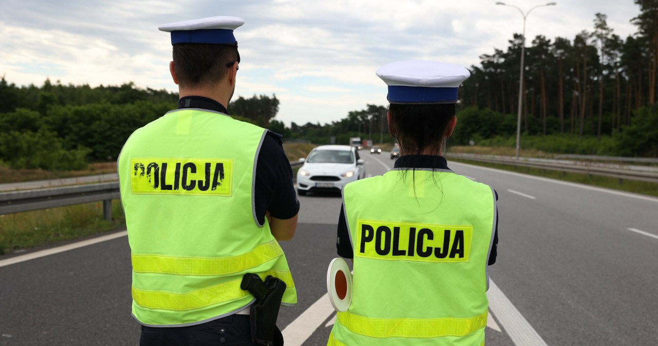 Rutininė patikra be priežasties: kada policija gali sustabdyti bet kurį automobilį?