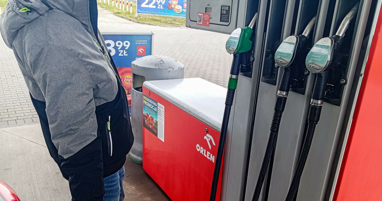 Degalų kainų lubos vėl keičiasi: kiek už benziną ir dyzeliną vairuotojai mokės ketvirtadienį