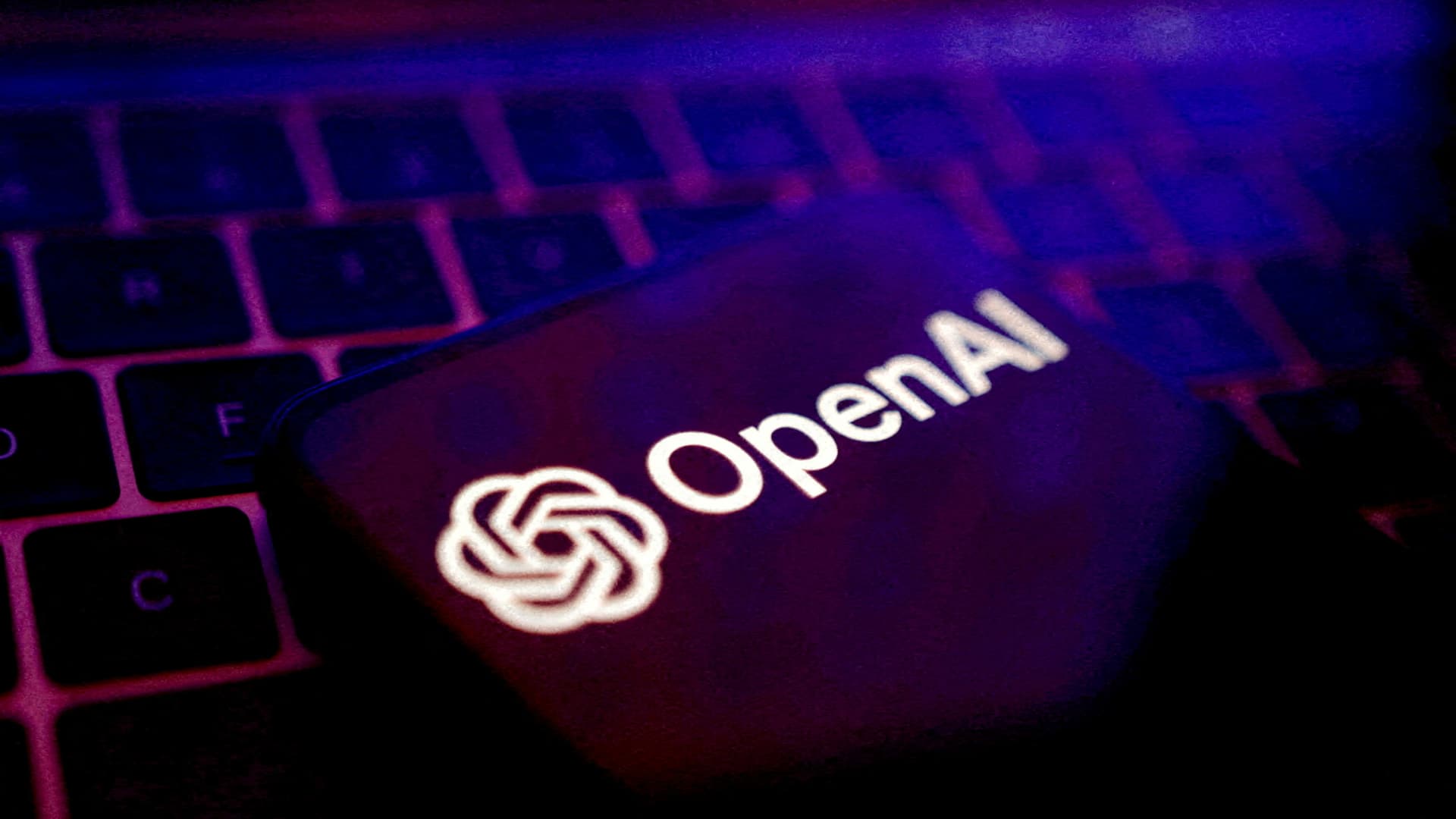 „OpenAI“ atveria ES duris į naują kibernetinį modelį: „Anthropic“ vis dar delsia su „Mythos“