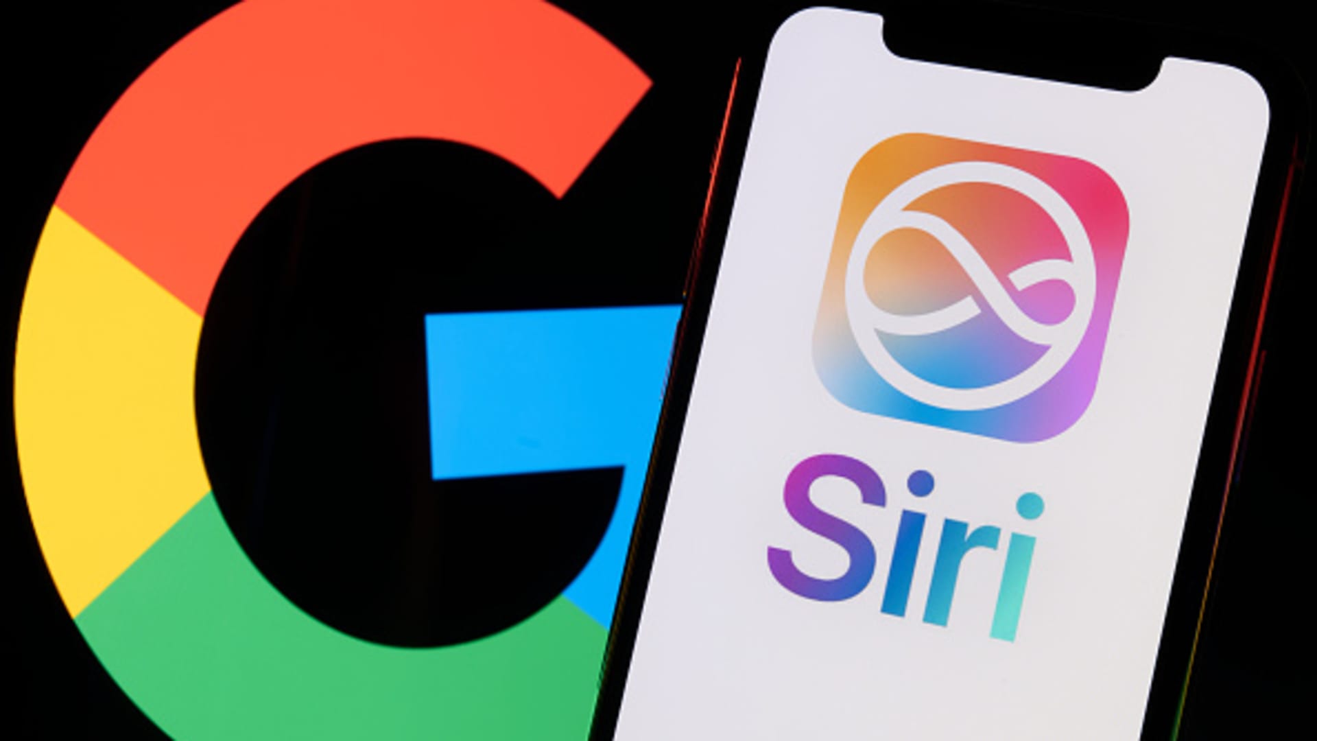 „Apple“ akcijos muša rekordus, bet WWDC taps rimtu išbandymu: ar DI pagaliau prakalbins „Siri“?