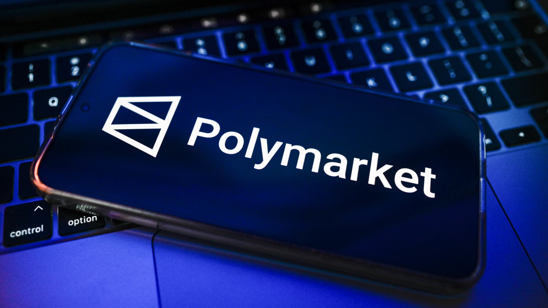 „Polymarket“ paleidžia statymus dėl „OpenAI“ ir „Anthropic“: investuotojai gaus naują būdą spėlioti