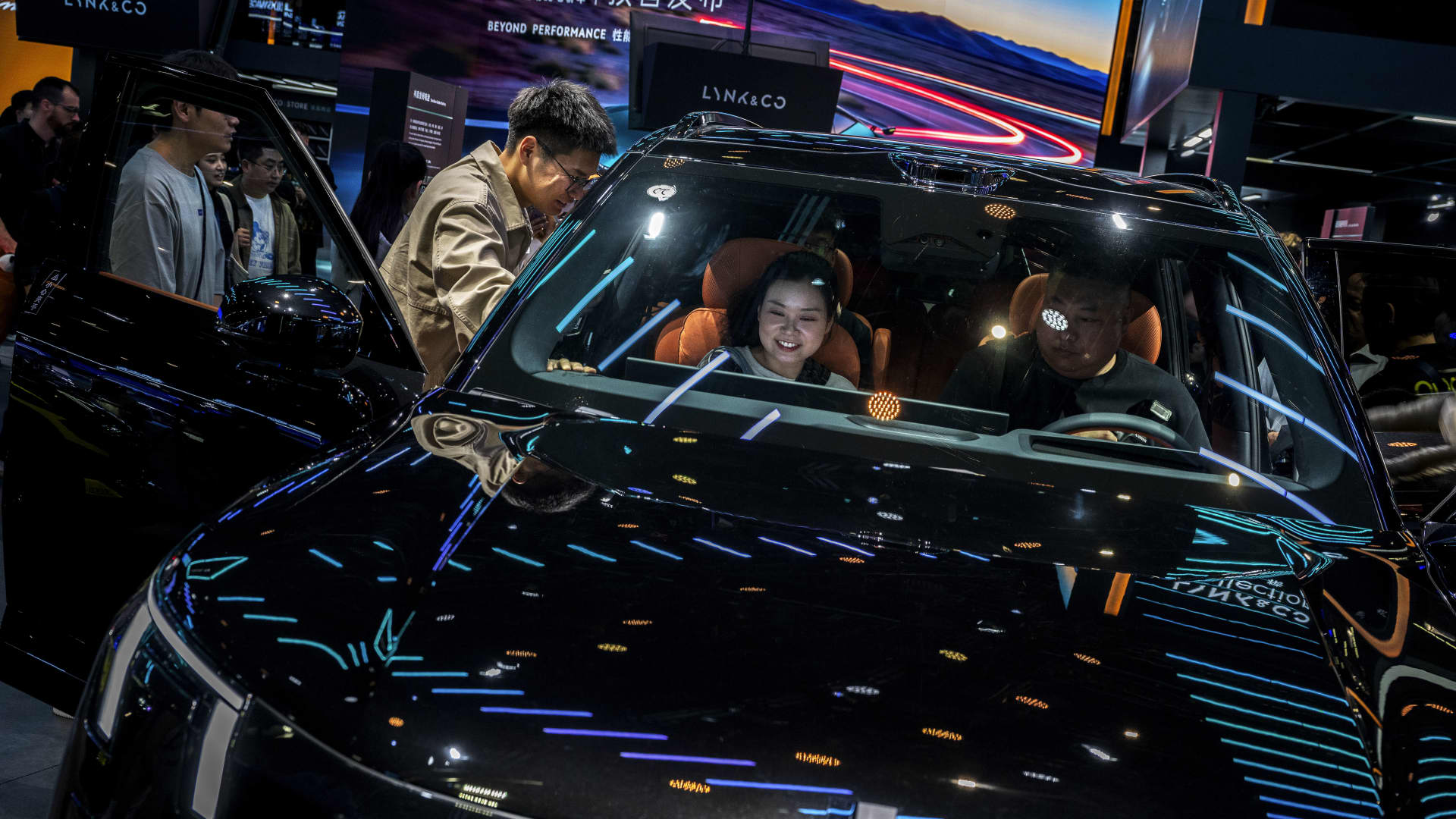 Kinijos „Geely“ jau įleido šaknis JAV: kas slepiasi už „Volvo“ ir „Polestar“ planų