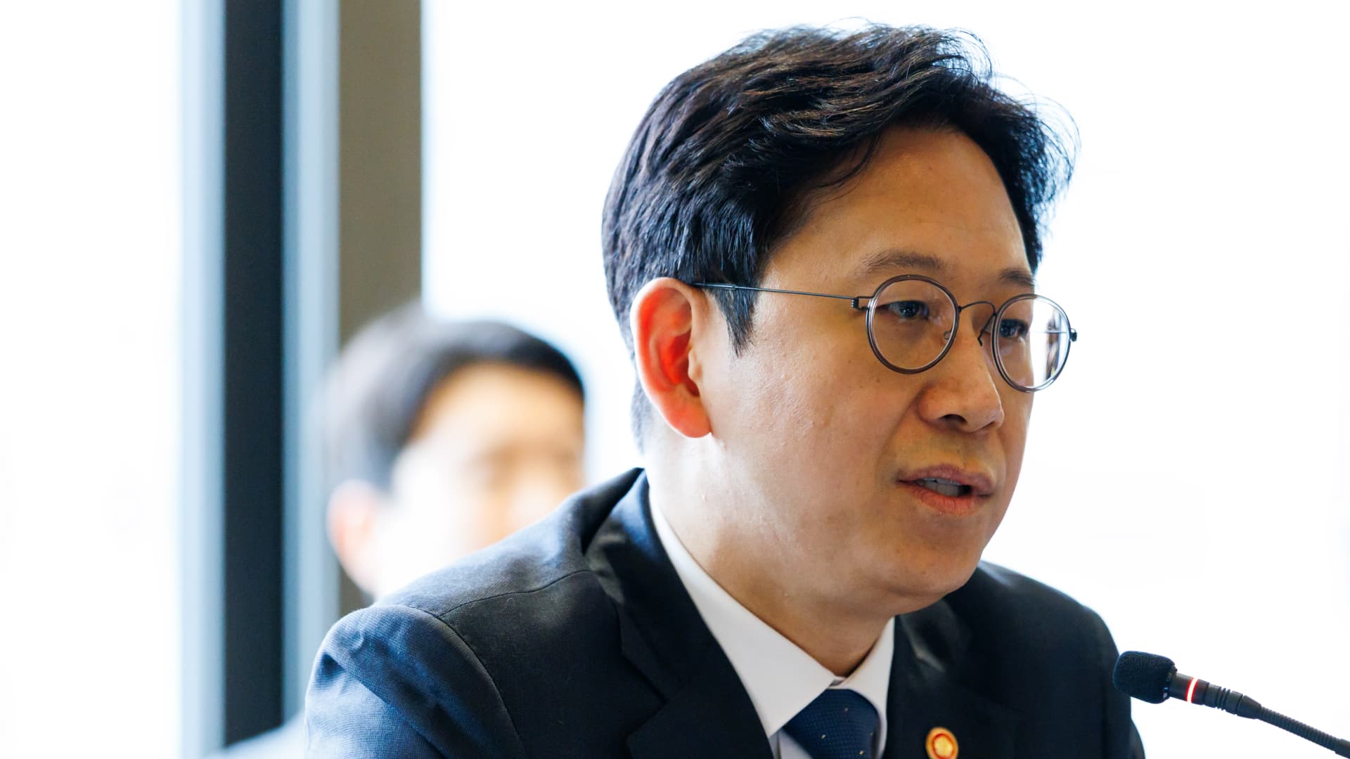DI sukurti milijardai turi atitekti žmonėms? Pietų Korėja reaguoja į „Samsung Electronics“ įtampą
