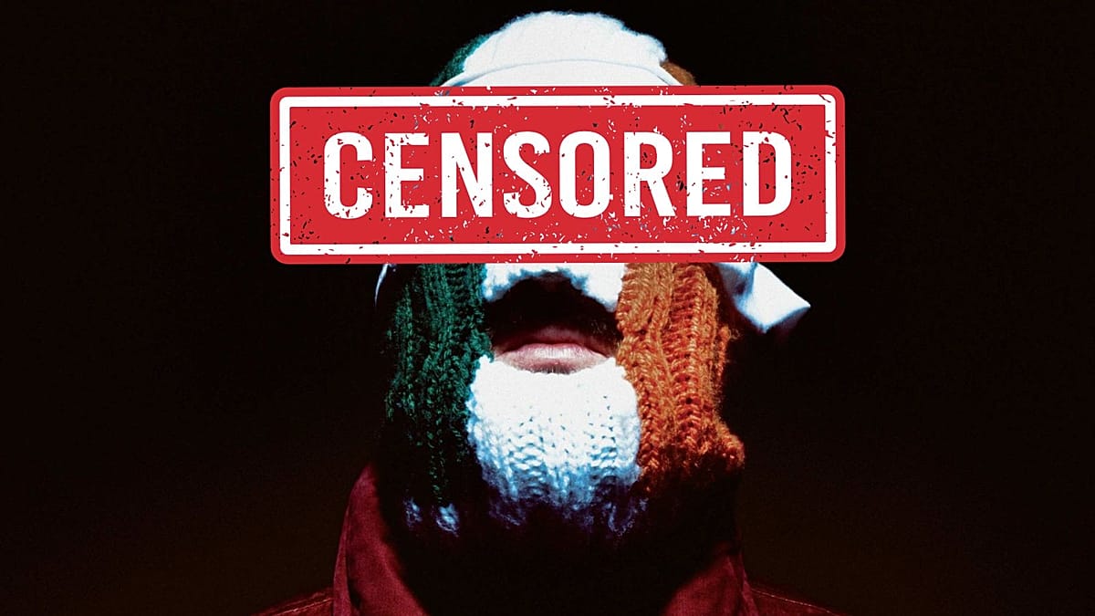 Kneecap albumo „Fenian“ reklama Londono metro: grupė teigia, kad TfL privertė cenzūruoti plakatus