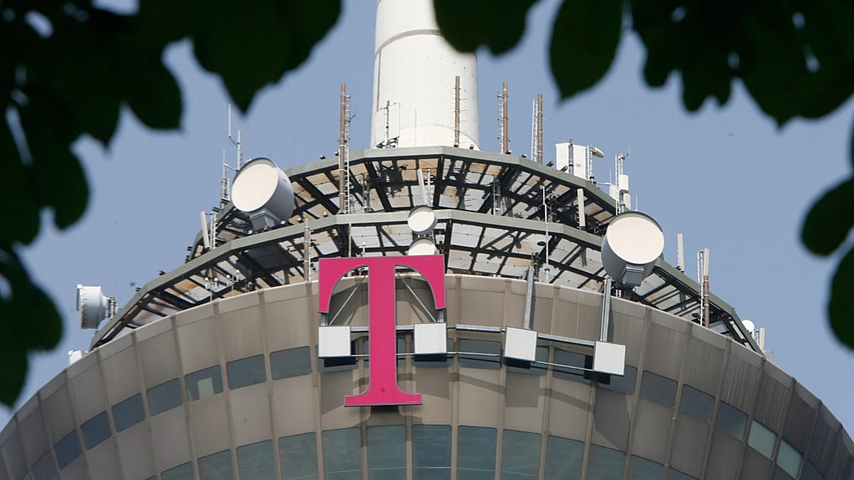 „Deutsche Telekom“ ir „Rheinmetall“ kuria skydą nuo dronų: kas laukia miestų Vokietijoje