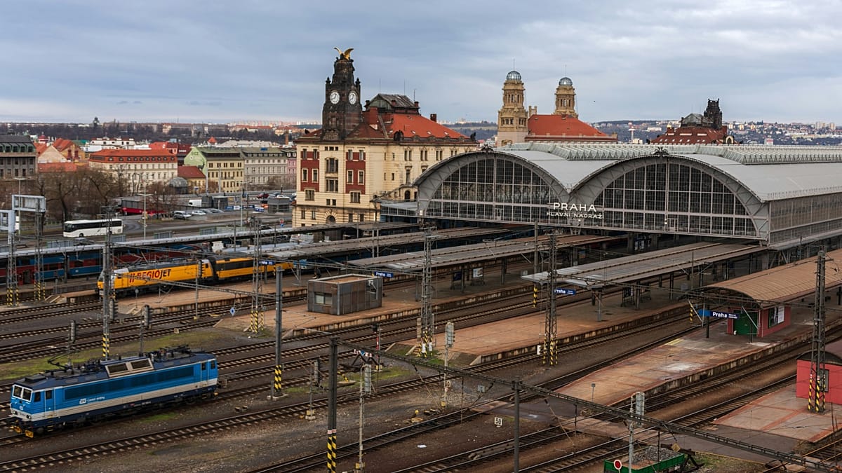 Tiesioginis traukinys Praha–Kopenhaga vėl kursuoja: maršrutas per Berlyną ir laikai kelionėje