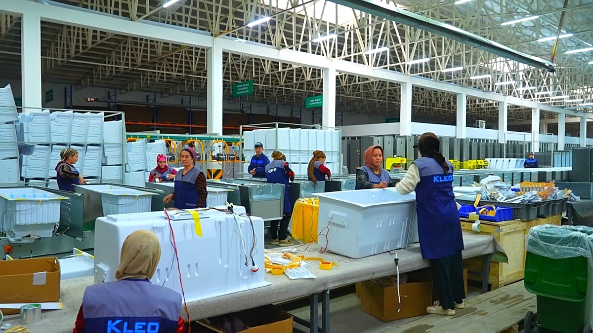 Uzbekistanas meta žaliavas į šalį: eksportas sprogo, o DI ir pramonė atveria naujas rinkas