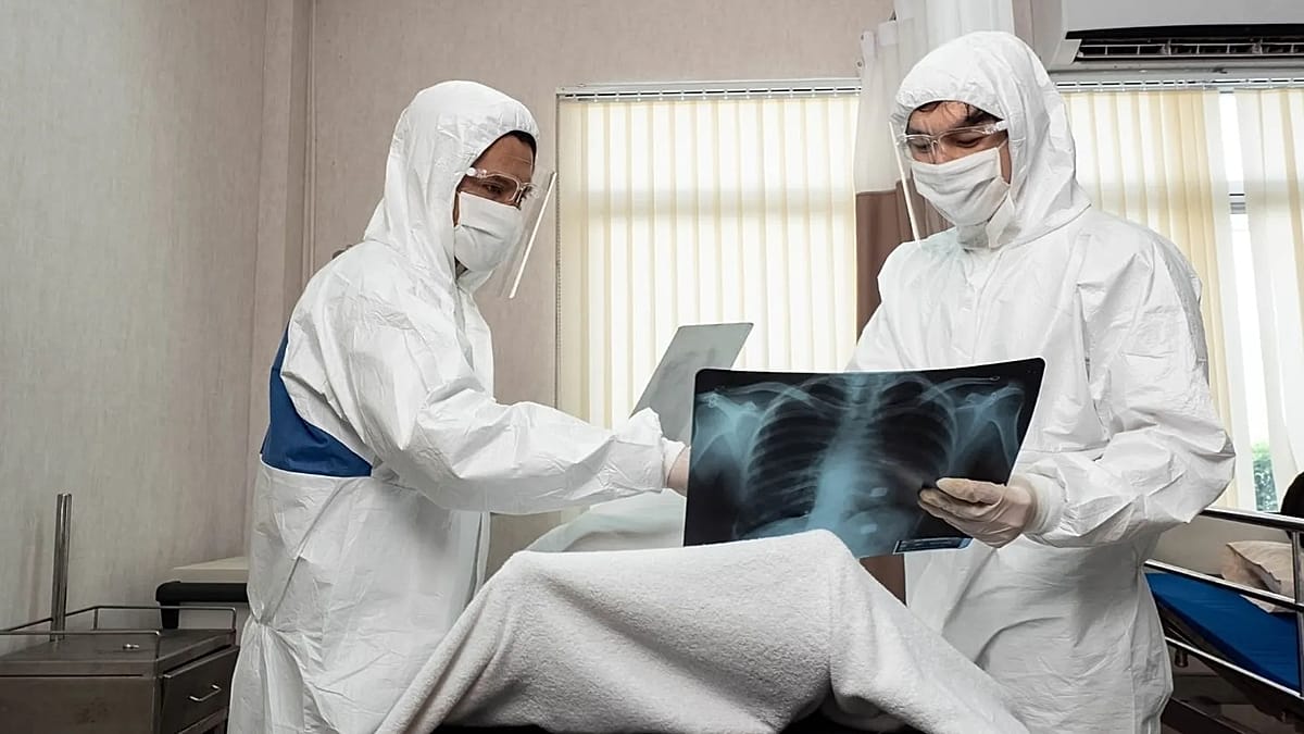 Tyrimas: beveik trečdalis Europos sveikatos ir socialinės priežiūros darbuotojų darbe patiria vėžio riziką