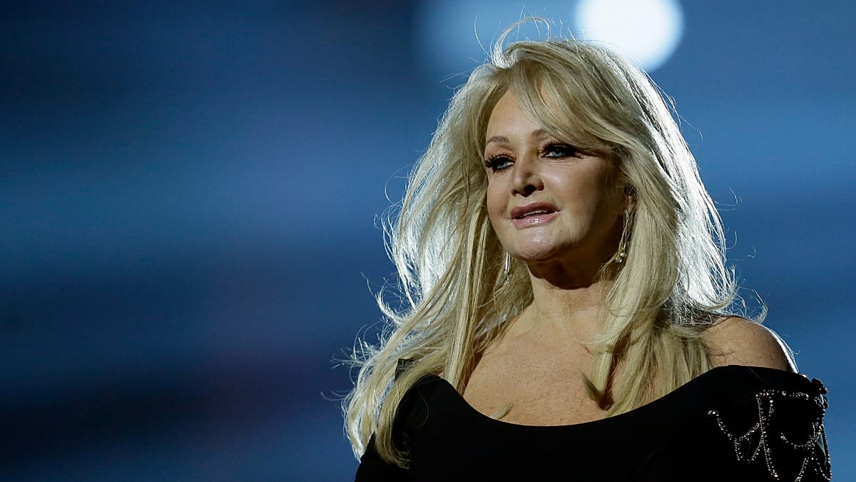 Bonnie Tyler atsidūrė ligoninėje Portugalijoje: po skubios operacijos – nerimą kelianti žinia