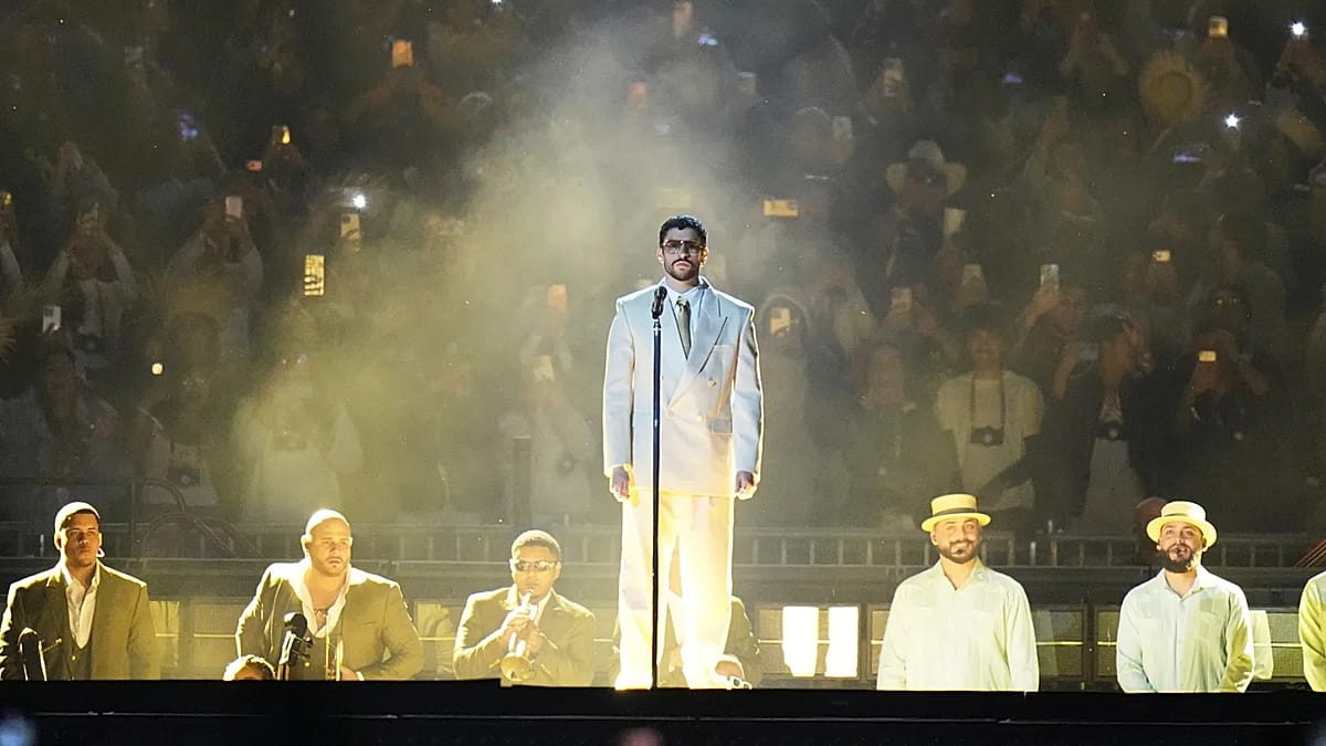 Bad Bunny koncertų bilietų spekuliacija Lisabonoje: sulaikyti 6 įtariamieji, konfiskuota 14 bilietų
