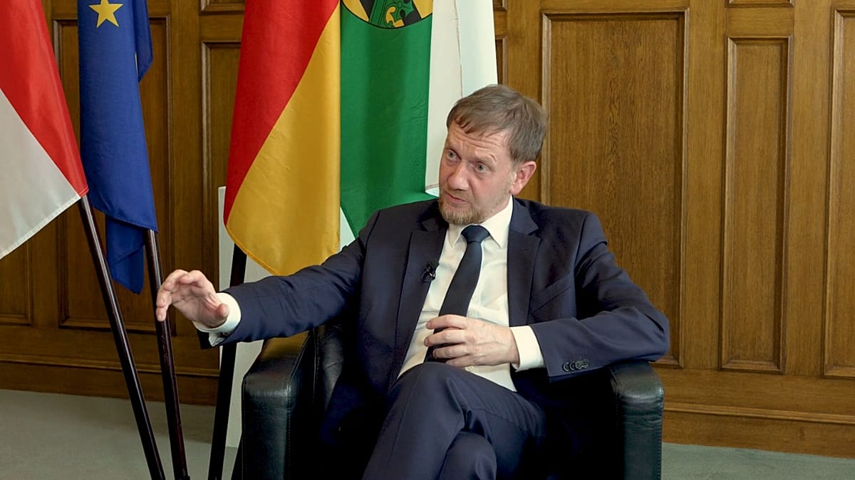 Saksonijos premjeras Kretschmeris: kada Vokietija vėl kalbėtų apie rusiškas dujas ir pabėgėlius