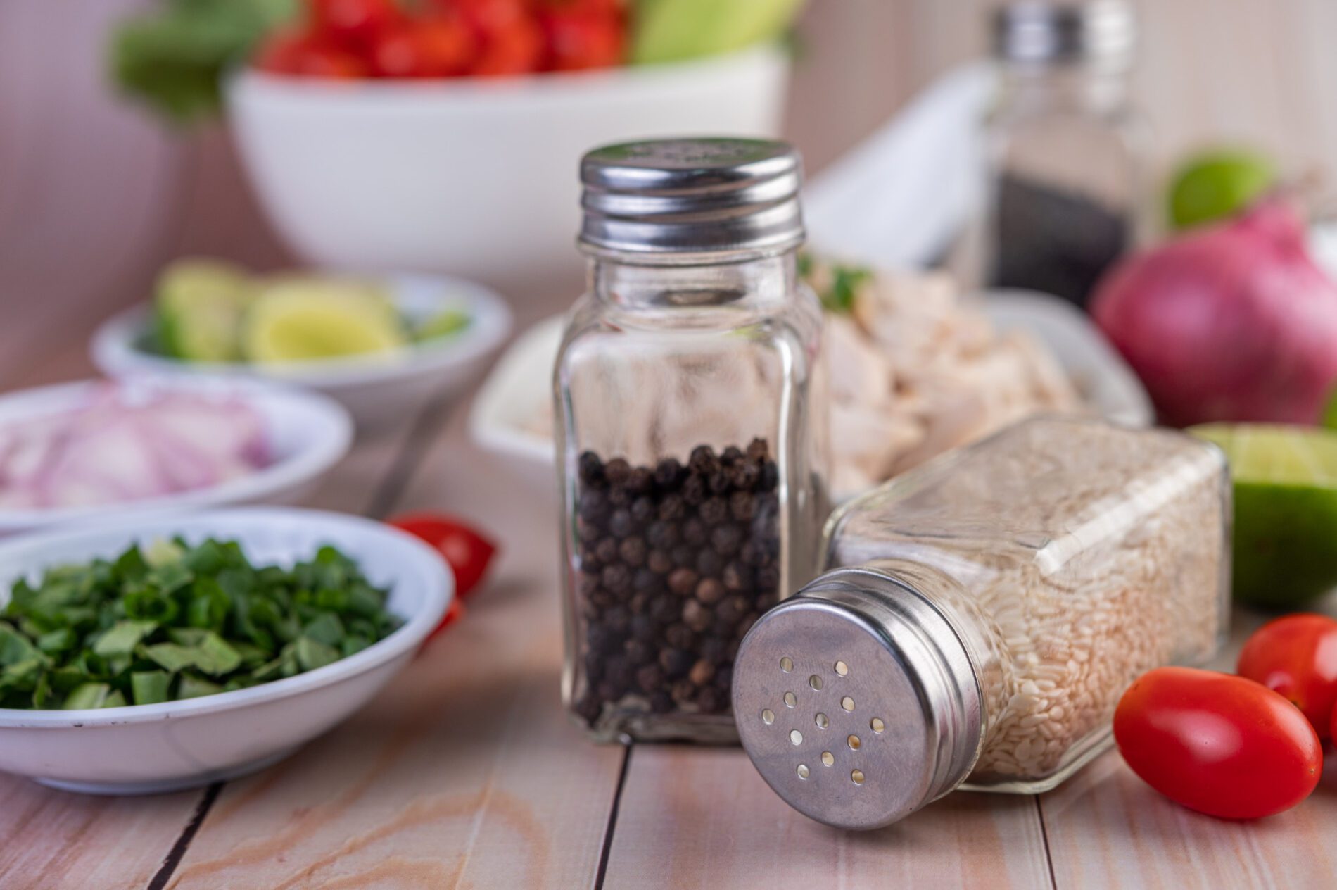 Laikėte prieskonius ant palangės ar prie viryklės? Ekspertai sako: taip dingsta aromatas