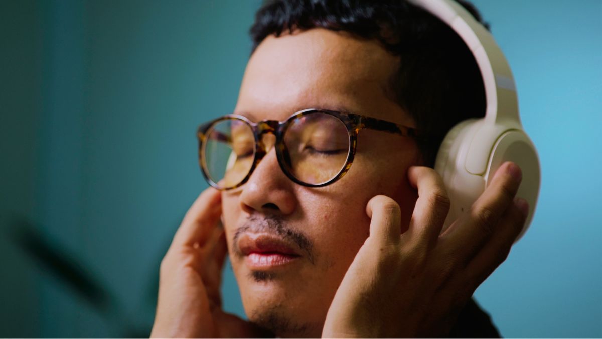 432 Hz „smegenų derinimas“: socialinių tinklų pažadai vilioja, bet ką sako mokslas?