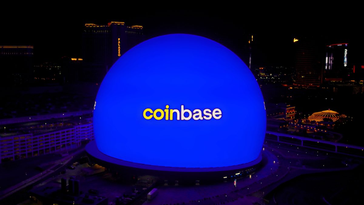 „Bernstein“: Coinbase „visko biržos“ strategija įsibėgėja, nors I ketvirtis nuvylė