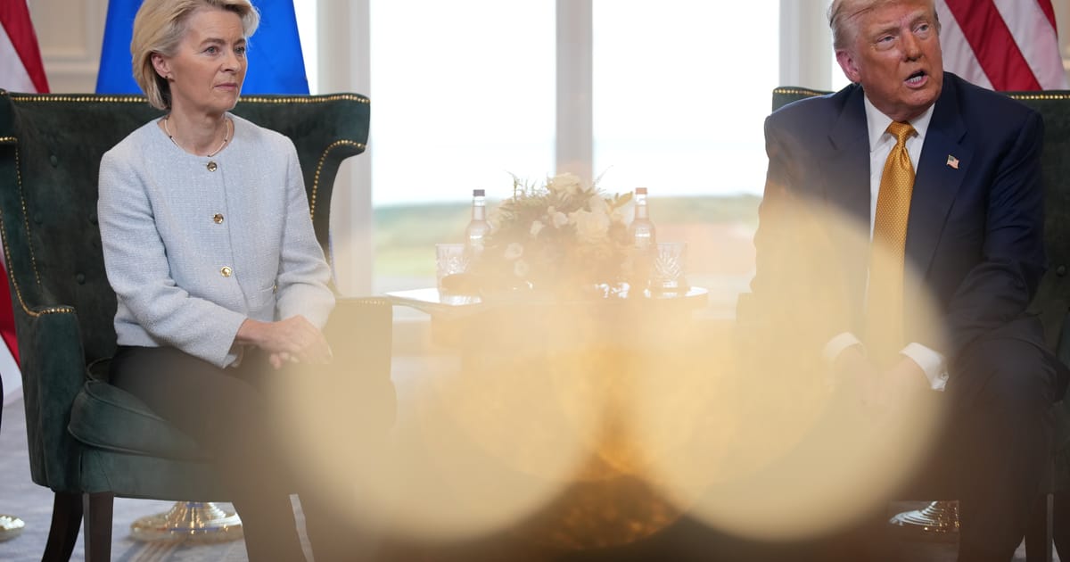 ES ir JAV prekybos kompromisas po Trumpo spaudimo: daugiau aiškumo verslui, bet liko saugikliai