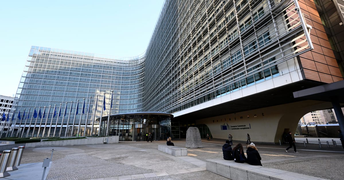 Europa nori mažinti priklausomybę nuo JAV technologijų: 4 kryptys, kurias siūlo Europos Komisija