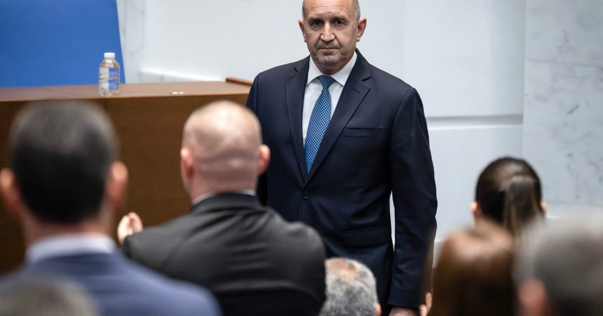Bulgarijos kova su korupcija: ministras paviešino schemas, o Radevo valdžiai tai pirmas rimtas testas