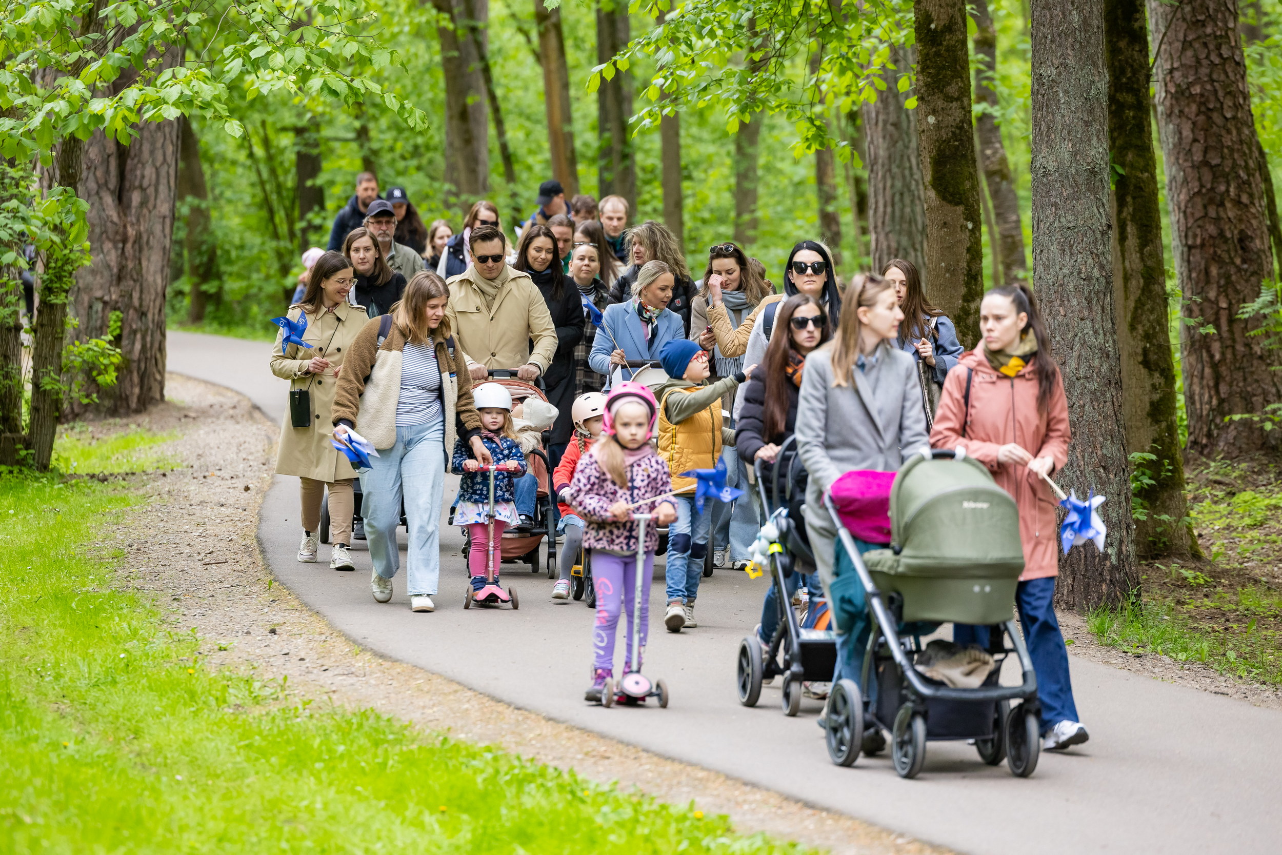 Vilniuje rytoj nemokamas ėjimas „Stipresnės kartu“: kodėl mamų psichikos sveikata svarbi visai šeimai