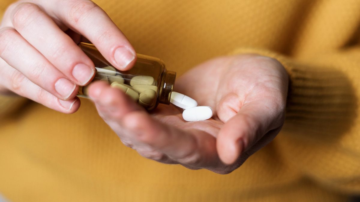 Kokie papildai senjorams tikrai būtini? Mokslas įvardija kelis, bet įspėja dėl rizikų