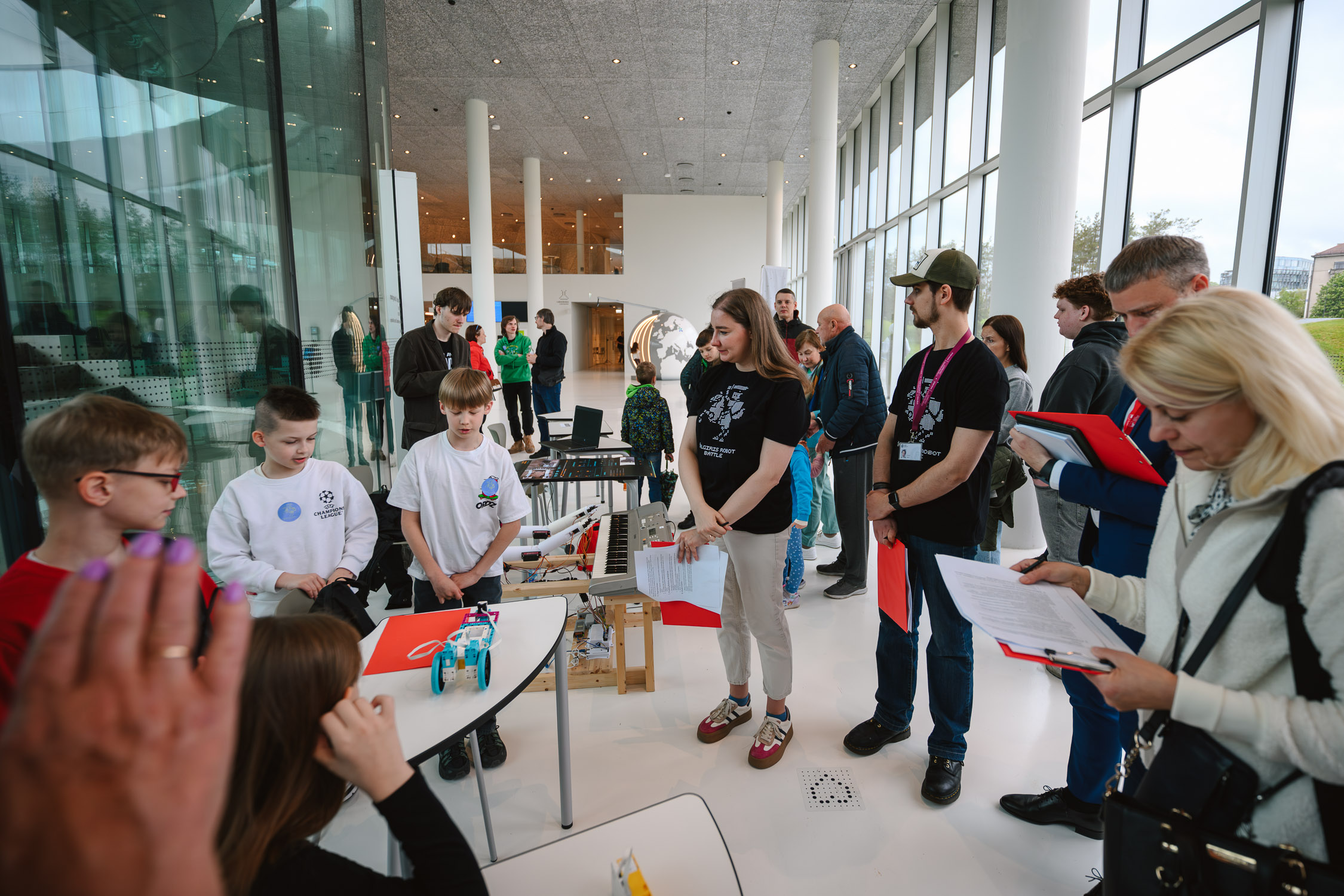 „Žalgirio robotų mūšis 2026“ Kaune: 300 robotų ir kelialapiai į „Robochallenge“ finalą