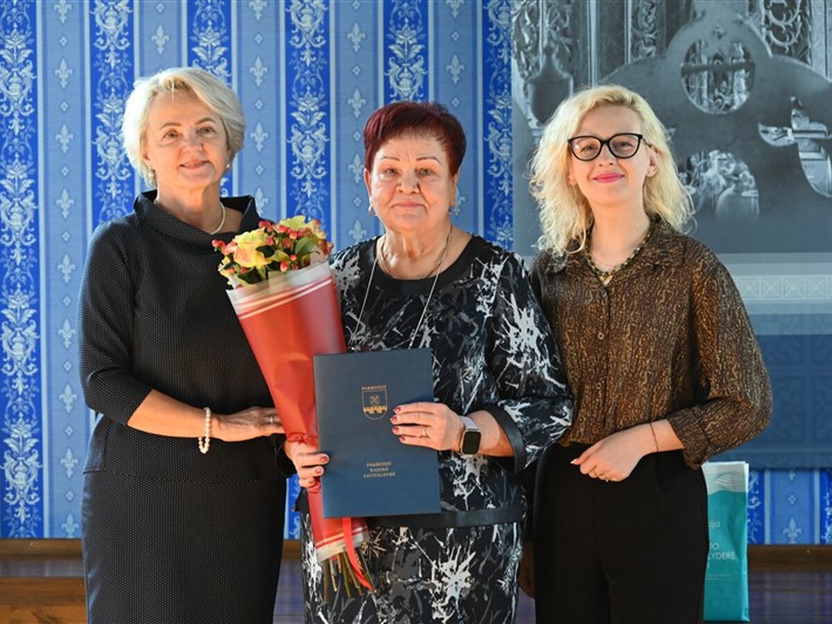 Pakruojo diabeto klubo „Vita“ susirinkimas: savivaldybė padėkojo už 25 metus švietėjiškos veiklos