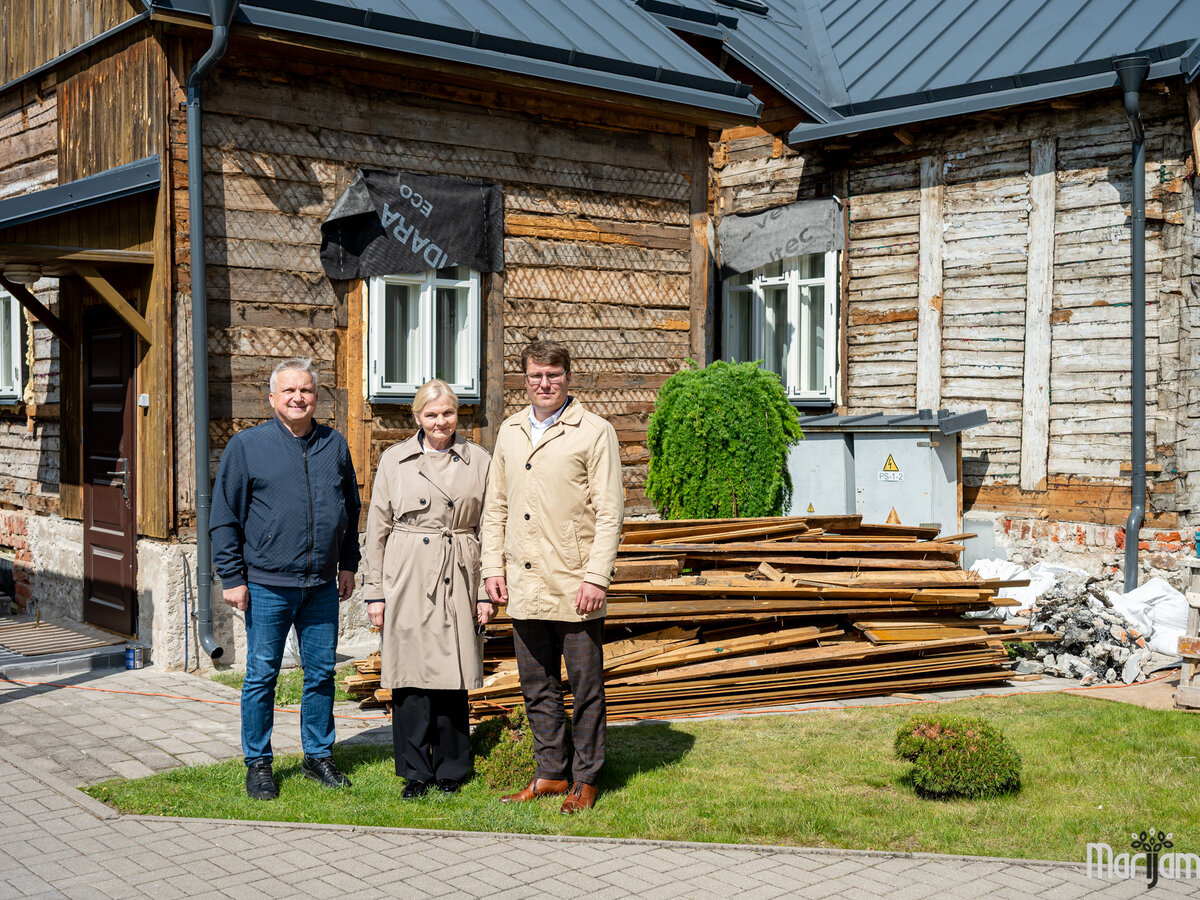 Kazio Griniaus memorialinis muziejus Marijampolėje atsinaujina: tvarkomas fasadas ir rūsys
