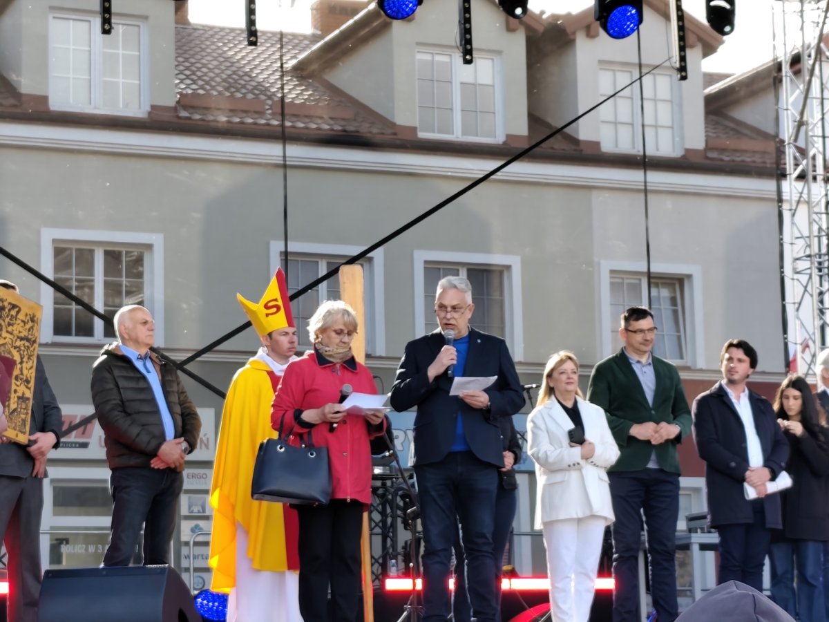 Ignalinos delegacija Serocke: aptarė bendrus projektus ir įteikė draugystę simbolizuojančią dovaną