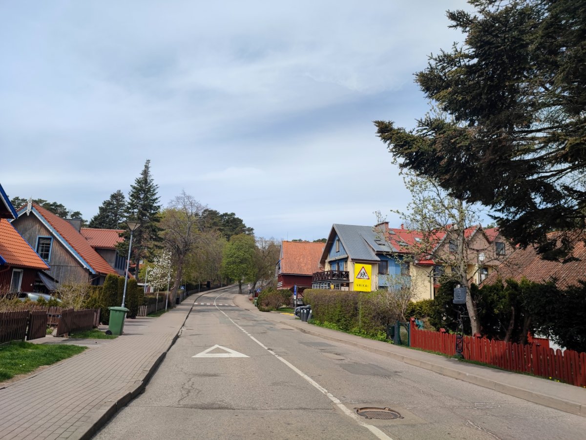 Antrasis įvažiavimas į Nidą keičia šeimininką: G. D. Kuverto gatvę perėmė Neringos savivaldybė