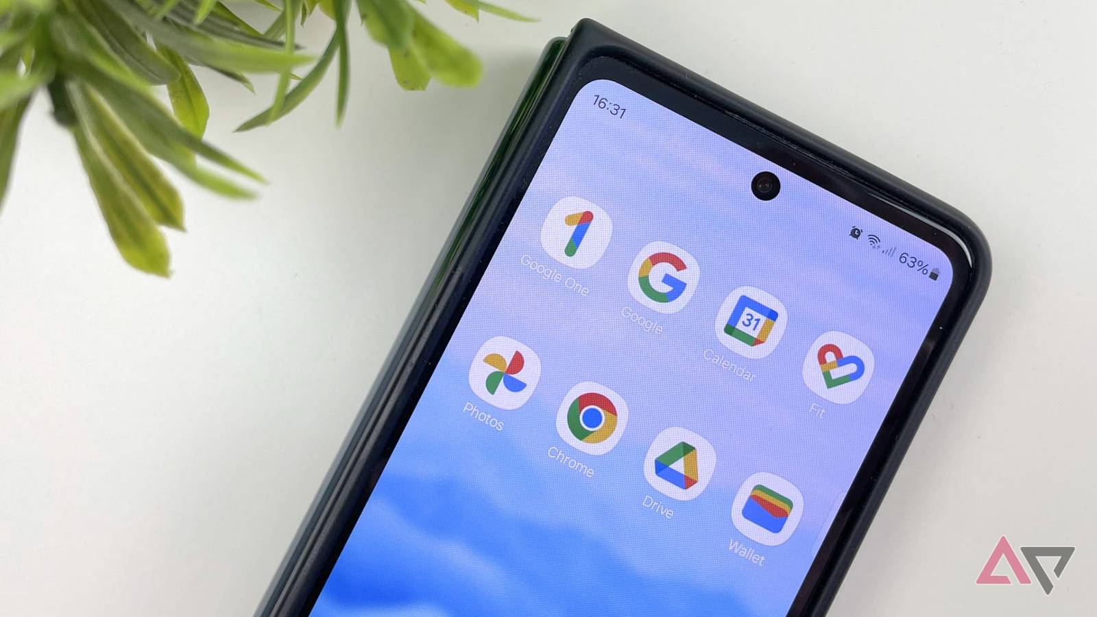 „Google“ pagaliau keičia ikonėles: naujas dizainas jau rieda, bet dalis vartotojų piktinasi