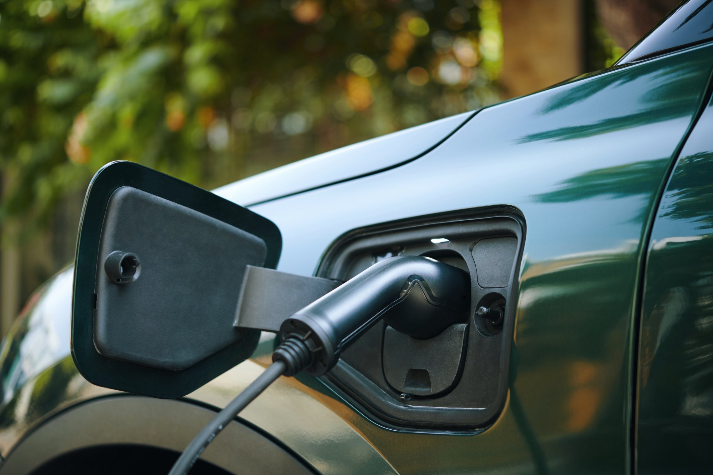 APVA pratęsė paramą viešojo sektoriaus autoparkui: dar liko lėšų elektromobiliams ir vandeniliui