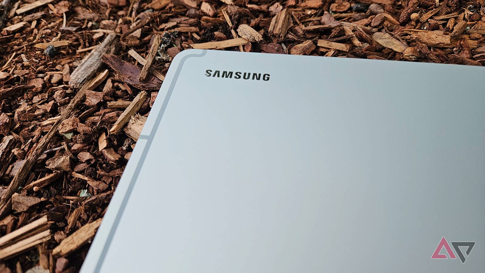 „Samsung“ ruošia netikėtą posūkį: „Galaxy Book“ su „Android 17“ ir „One UI 9“ gali keisti nešiojamus