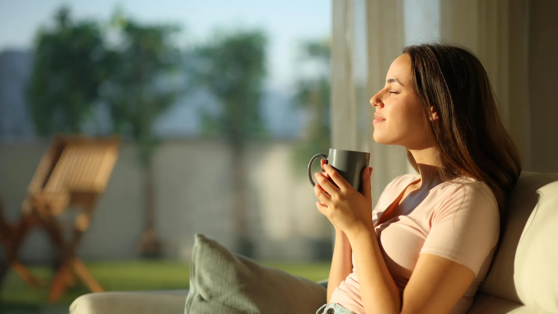 Coffee and the gut-brain axis: New study finds decaf may lift mood and memory too