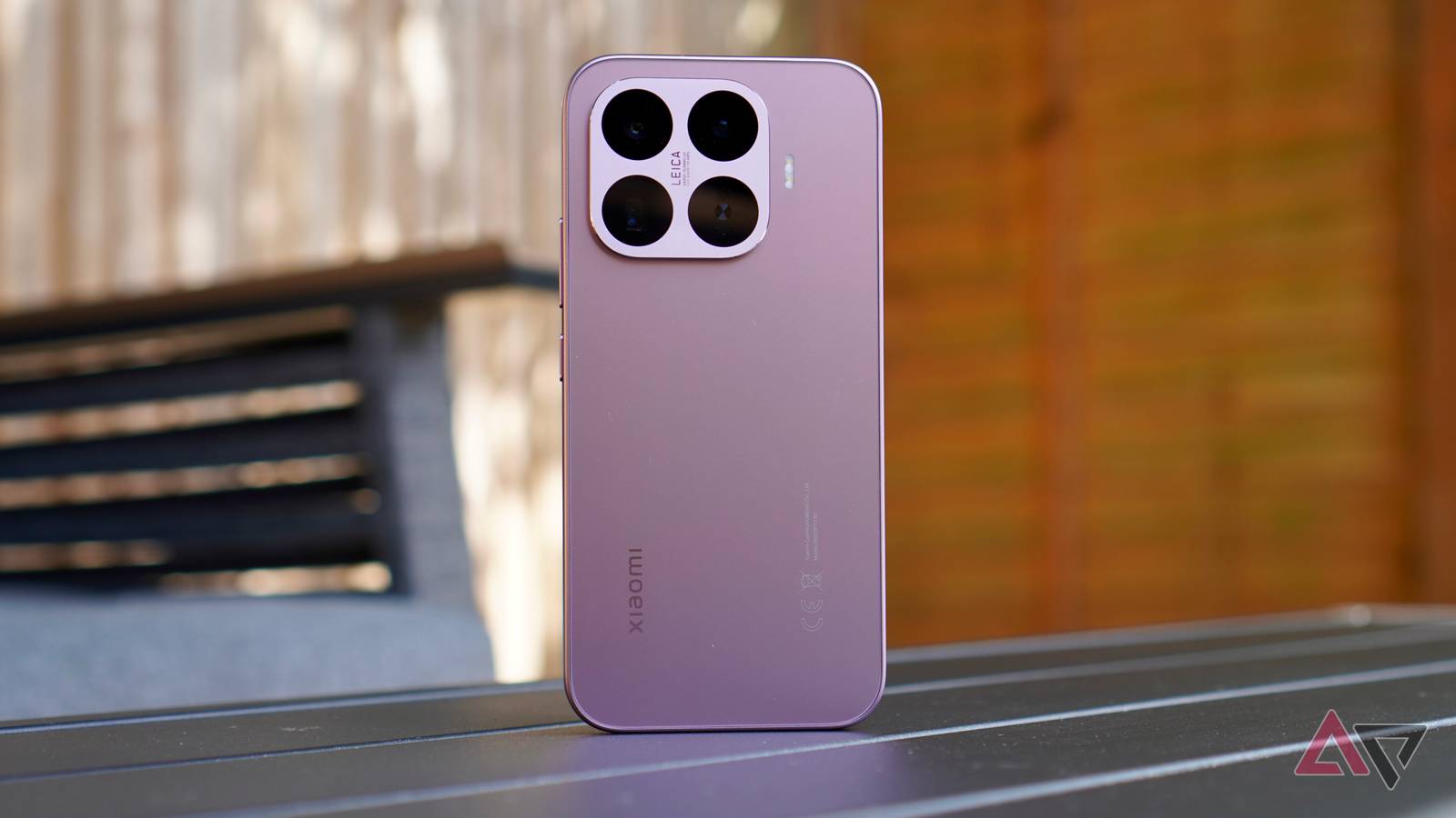 „Xiaomi“ meta iššūkį „Google“ ir „Samsung“: naujas 17T atnaujintas skubotai, bet kaina stebina