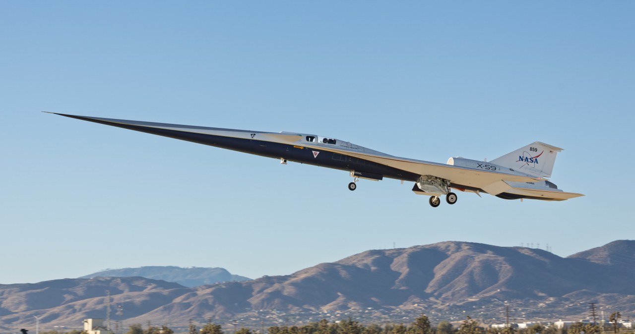 NASA X-59 pagaliau pralaužė garso barjerą: testas gali atverti kelią viršgarsiniams skrydžiams
