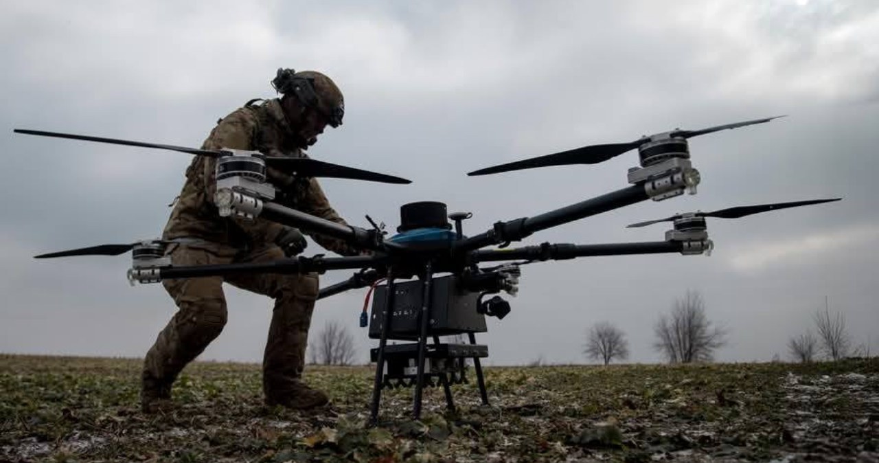 Nyderlandai ruošiasi blogiausiam: 7 000 karių pratybos imituoja Ukrainos frontą ir dronus