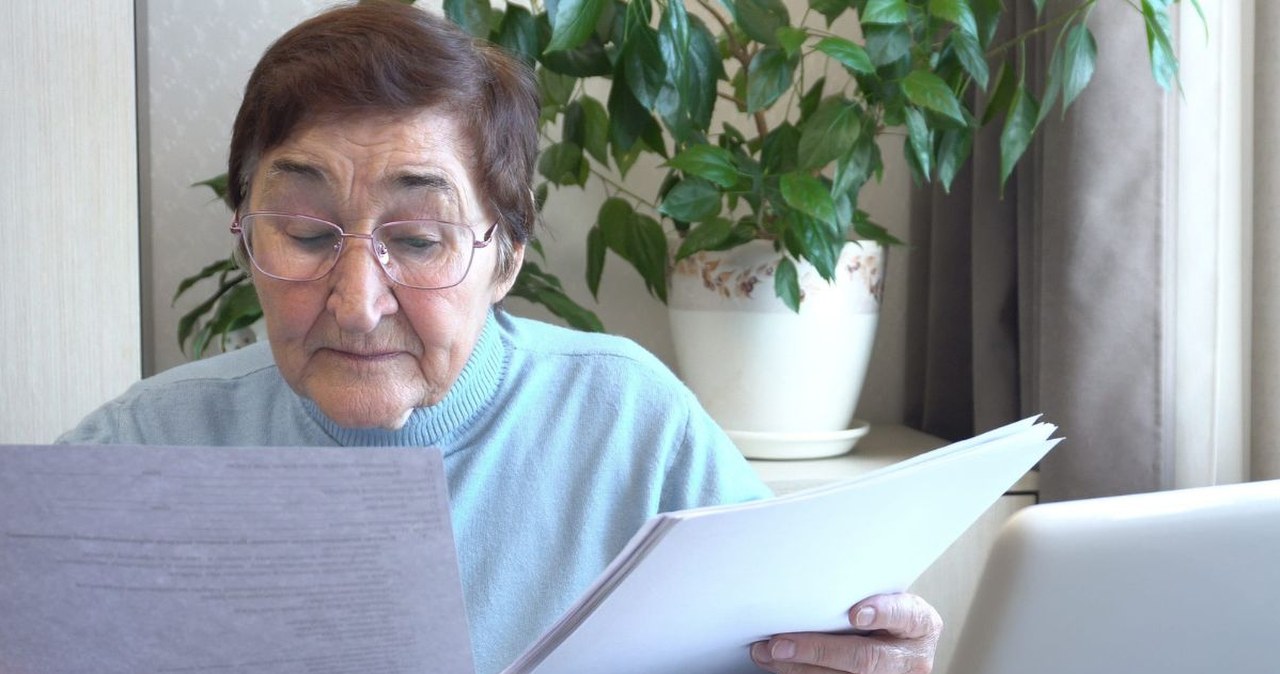 Mirė sutuoktinis: kada priklauso našlių pensija ir išmoka laidotuvėms, o kada – ne