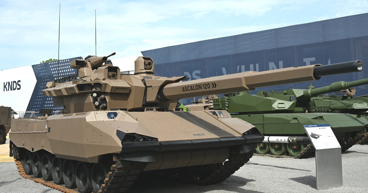 Prancūzai parodė „Leclerc“ įpėdinį: CAPINT jungia „Leopard 2“ važiuoklę ir ASCALON bokštą