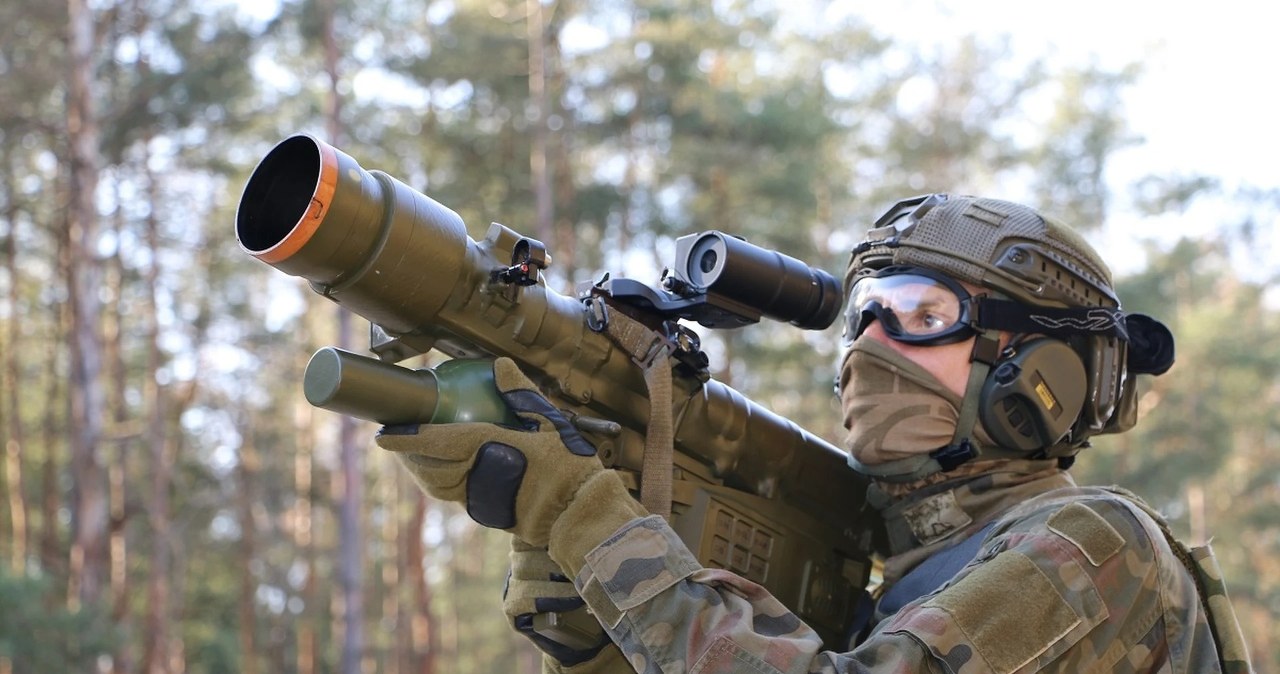 Lenkų „Piorun“ raketos keliauja į Prancūziją: pasirašytas sandoris dėl integracijos į „Rampart“