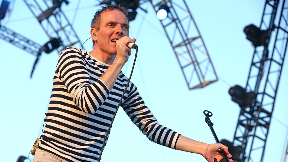 Škotija grįžta į pasaulio futbolo čempionatą: „Belle and Sebastian“ pristatė neoficialų himną