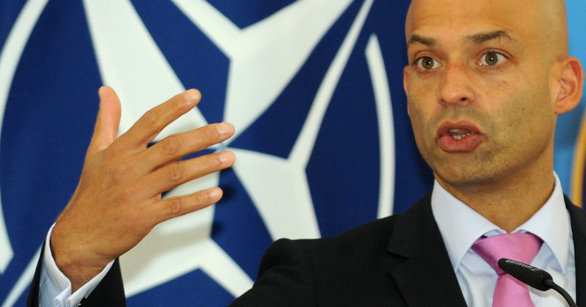 NATO telkia verslą prieš Rusijos hibridines atakas: į aljanso stebėseną jungiami jutikliai ir duomenys