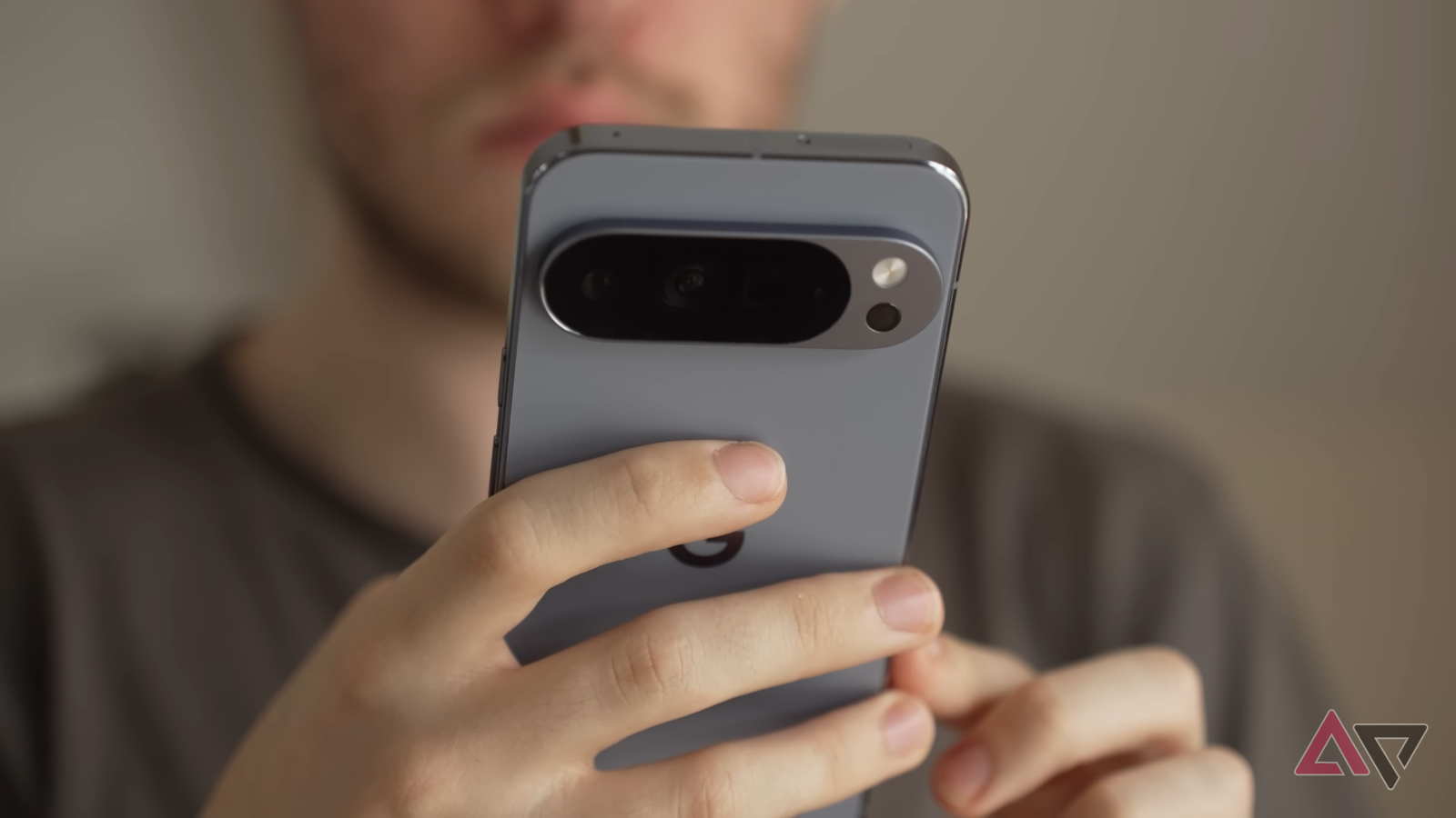 „Google“ Pixel įjungė naują apsaugą: DI klastotės skambučių metu bus atpažįstamos dar prieš patikint