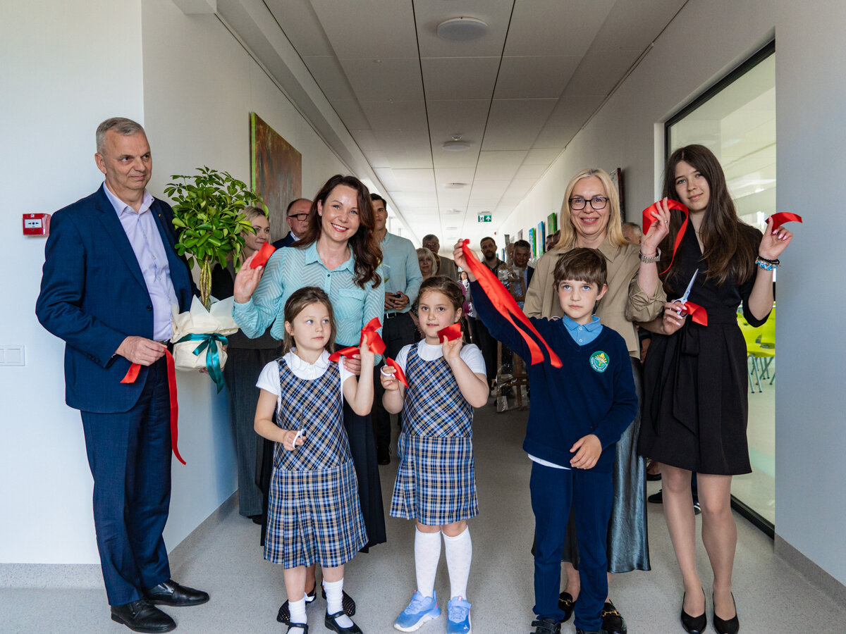 Veisiejų Sigito Gedos gimnazijoje atidaryta Menų studija: mokiniai kurs su 3D spausdintuvu ir lazeriu