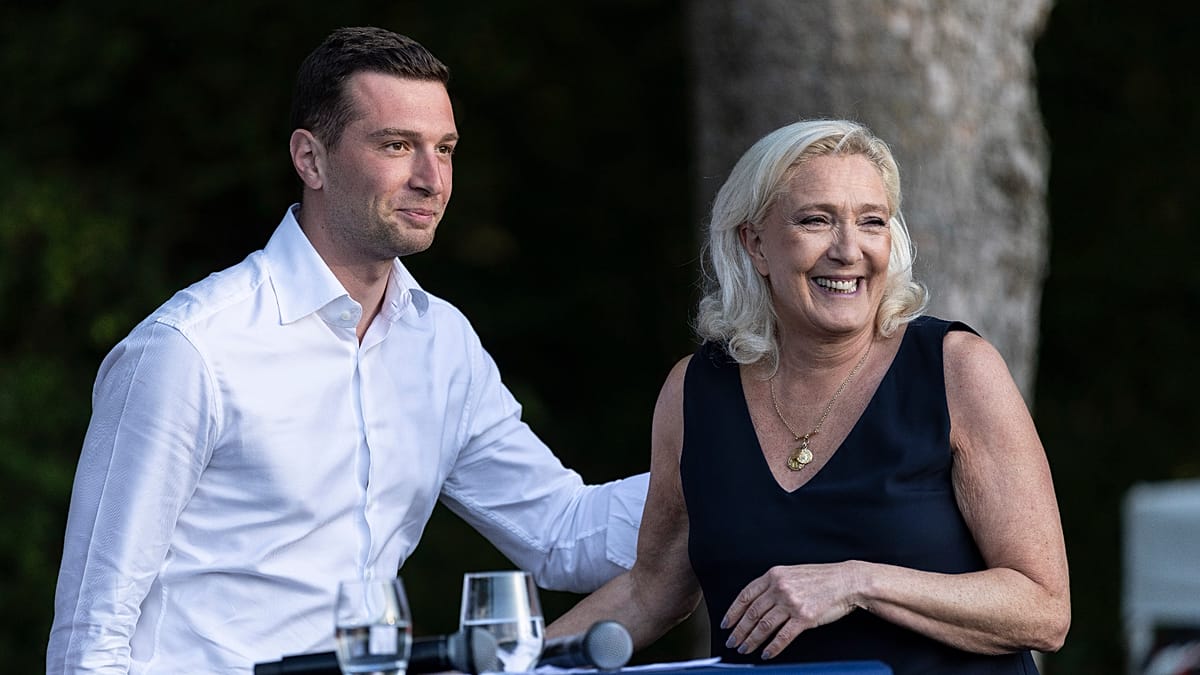 Teismo verdiktas Paryžiuje gali pakeisti 2027 metų rinkimus: ką dėl vienybės sako Le Pen ir Bardella