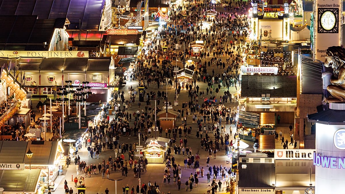 Miunchenas pradėjo ruoštis Oktoberfest 2026: statybos jau vyksta, bet rekordų miestas nebesiekia
