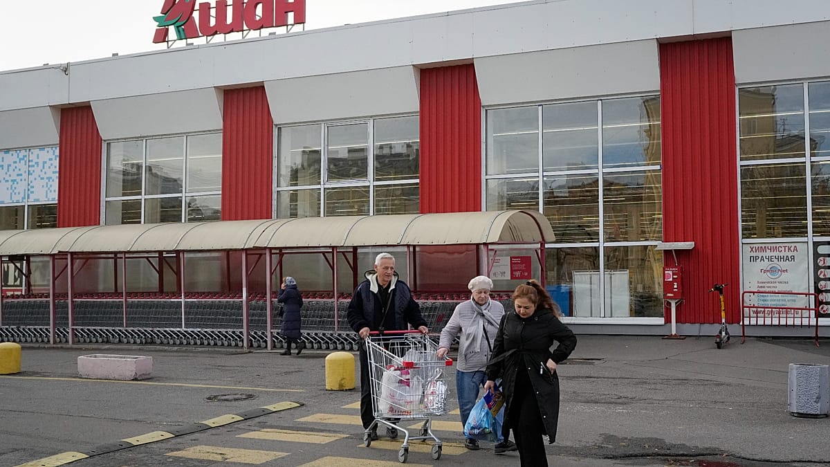 Rusija perima „Nestlé“ ir „Auchan“ turtą: naujas Kremliui palankus valdymas kelia klausimų