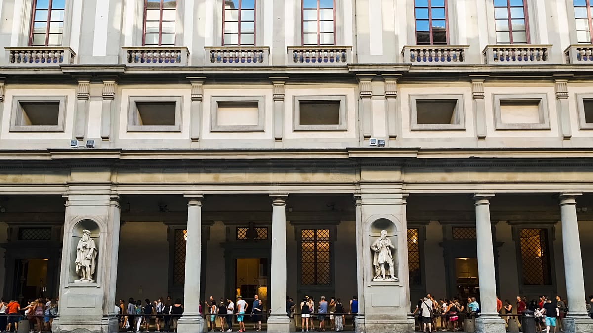 Liūtis Florencijoje užliejo muziejus: vanduo pateko į Uffizi ir istorinio Palazzo Pitti sales
