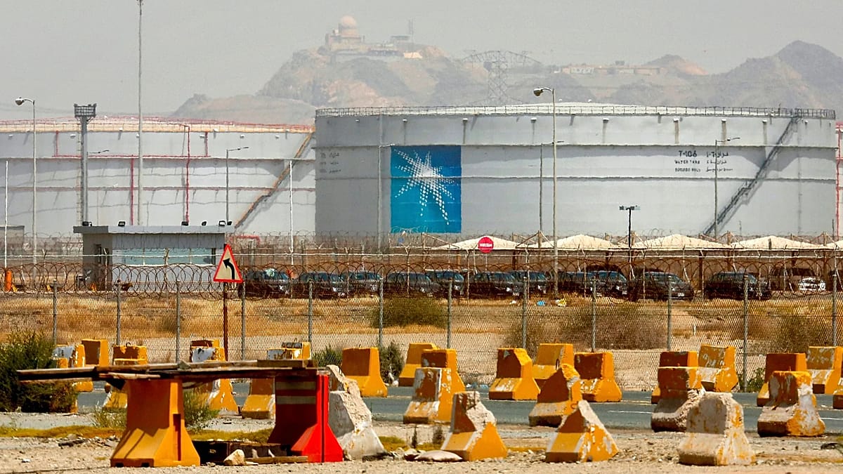 Europa nerimsta dėl Saudo naftos: po dronų atakų „Aramco“ tyli, tiekimai gali strigti iki lapkričio