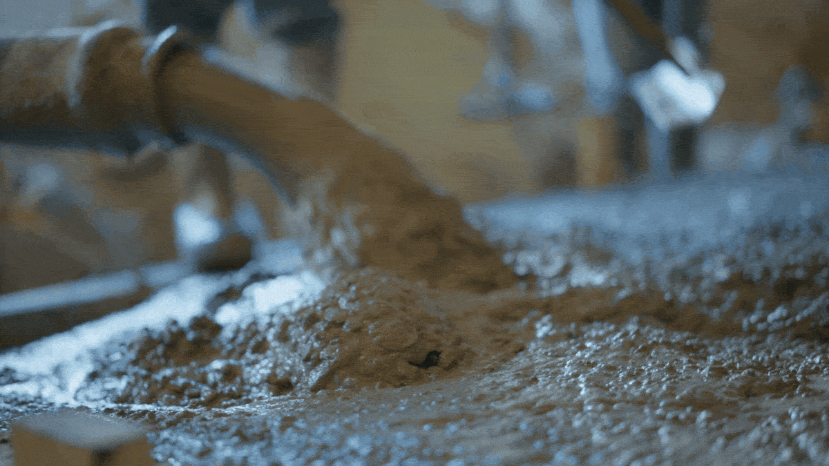Mokslininkai betoną stiprina žmogaus išmatomis: įdėjus dalį priedo jis tampa iki 42 proc. tvirtesnis